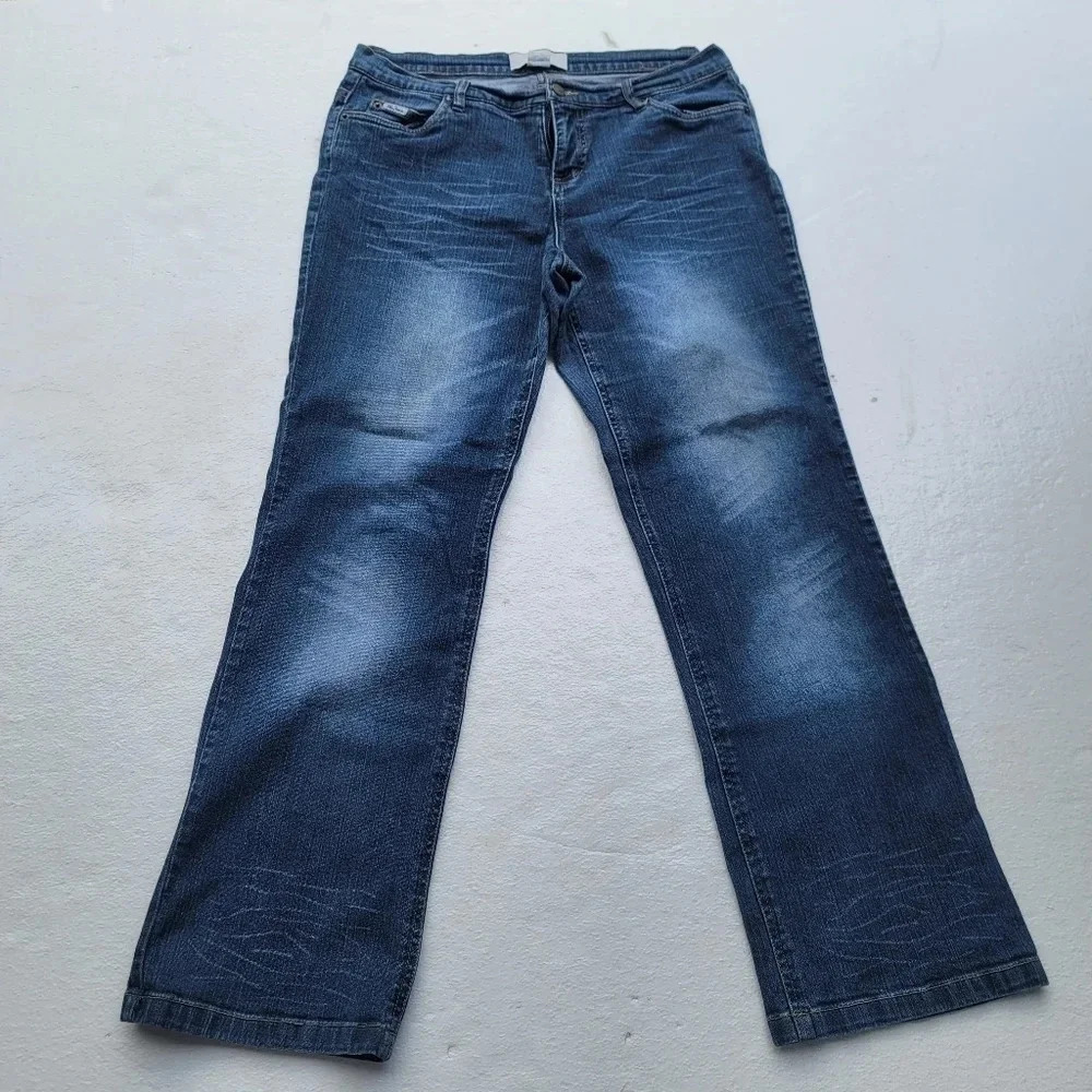 John Baner Women's Straight Front Jeans Bootcut Medium Wash Blue Denim w 34 x30L